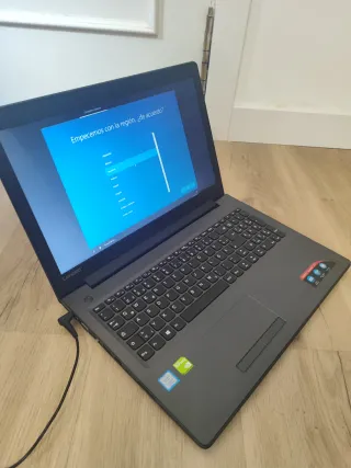 Portátil Lenovo IdeaPad 310 Teclado Alemán