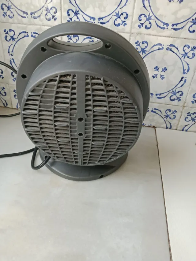 Calentador Eléctrico Taurus Gobi 2000