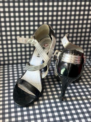 Sandalias charol Morgan Talla 36