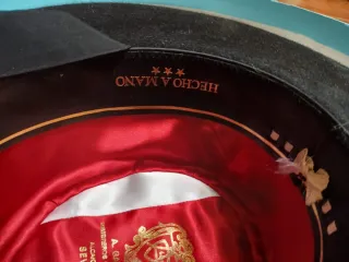 SOMBRERO DE ALA ANCHA. ANTONIO GARCIA.