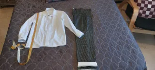 Camisa campera talla 10 y pantalón traje de corto