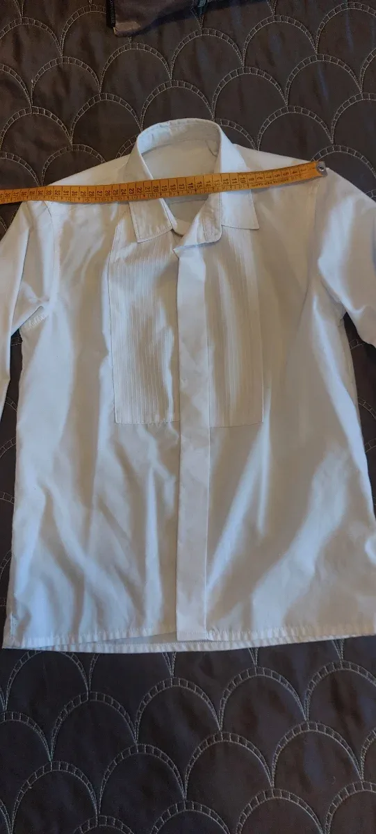 Camisa campera talla 10 y pantalón traje de corto