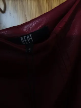 Conjunto rojo DEPT Talla s