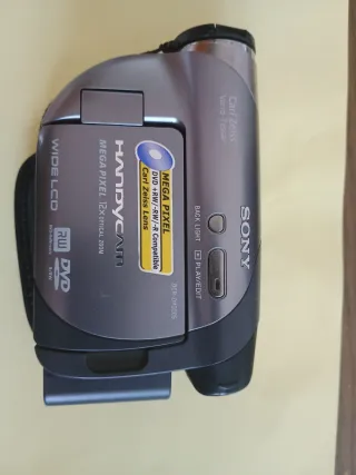 Videocámara Sony DCR-DVD205E PAL