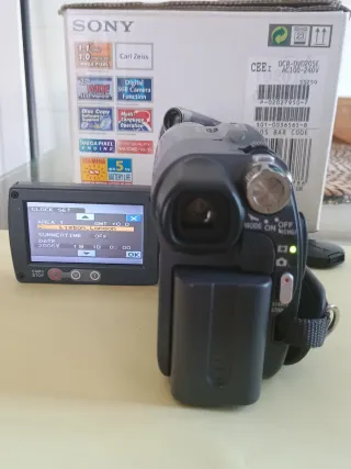 Videocámara Sony DCR-DVD205E PAL