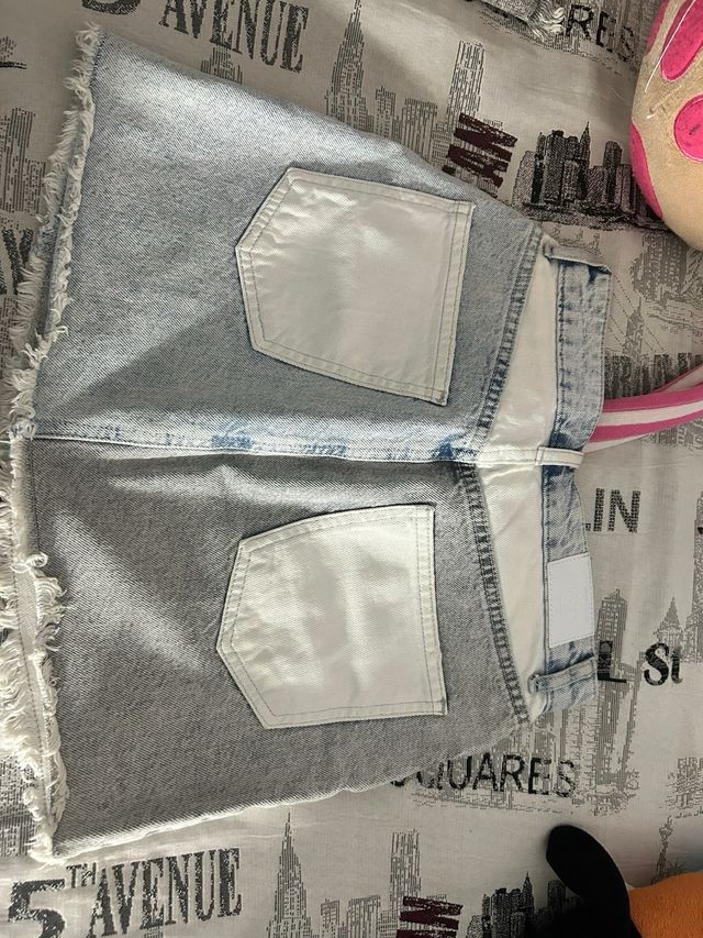 Falda vaquera de distintos tonos