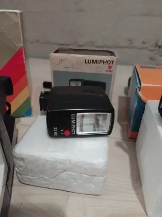 Lotto Fotocamere e Flash Vintage