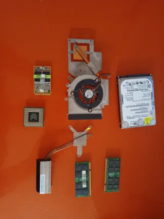 Piezas de portátil: CPU, RAM, HDD, Ventilador
