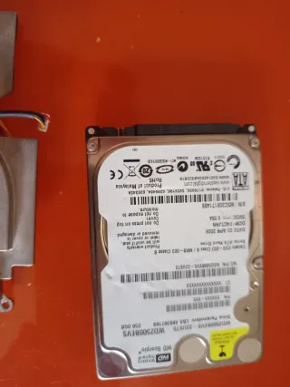 Piezas de portátil: CPU, RAM, HDD, Ventilador