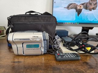 Videocámara Sony Digital 8 TRV265E