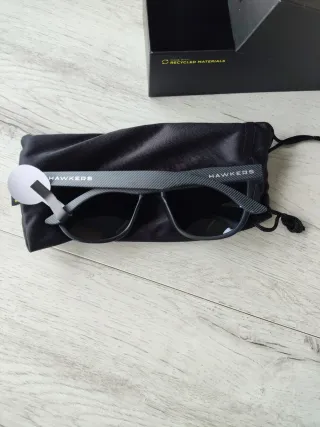 Gafas de sol polarizadas Hawkers negras