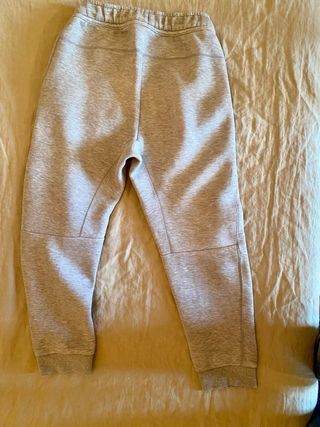 Nike Tech Fleece Jogger Niño Talla L