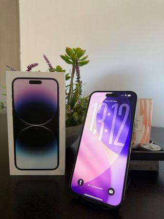 iPhone 14 Pro Max Morado