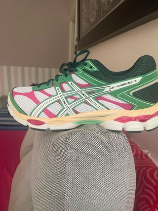 ASICS Gel-Cumulus 16 Deportivas Talla 43. 5