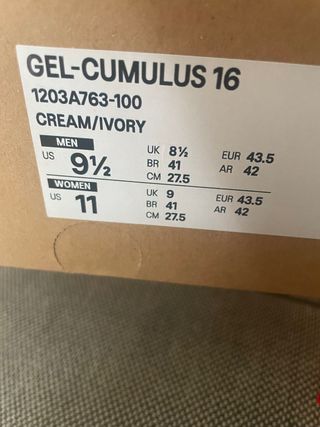 ASICS Gel-Cumulus 16 Deportivas Talla 43. 5