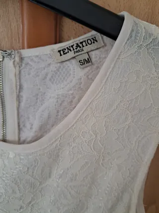 Vestido blanco y dorado S/36. Ideal evento