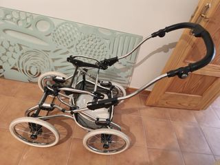 Carrito Bebé Bébécar con funda capota y bolso