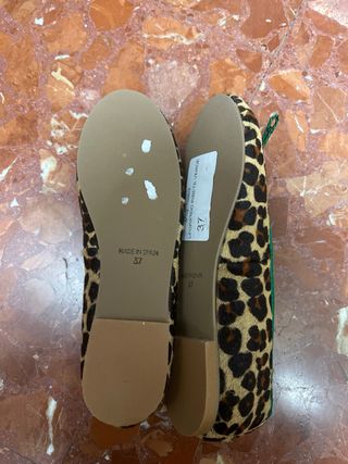 Manoletinas leopardo y verde talla 37