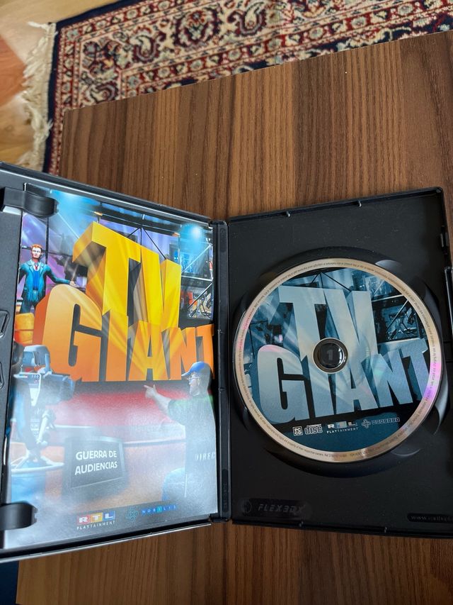 Pack de 5 jogos para PC: Total Annihilation, SimCity 4, PC Fit, TV Giant, Giants: Citizen Kabuto