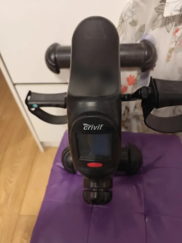 Pedales Crivit con pantalla