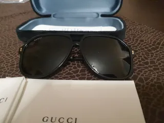 Occhiali da sole Gucci neri