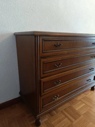 Cómoda madera 4 cajones