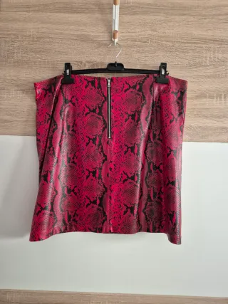 Falda efecto piel serpiente talla grande