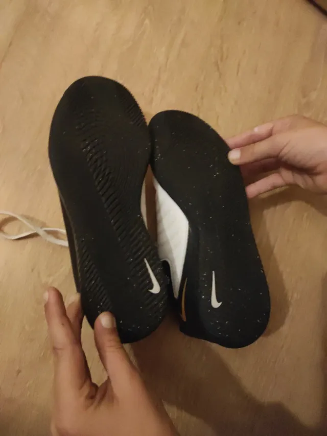 Botas de fútbol sala Nike Talla 32