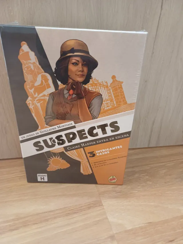 Juego de mesa Suspects Nuevo