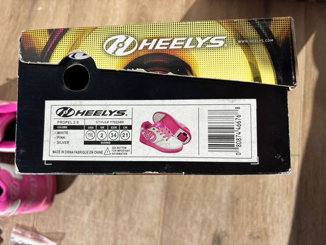 Zapatillas Heelys Talla 34 Rosa y Blanco