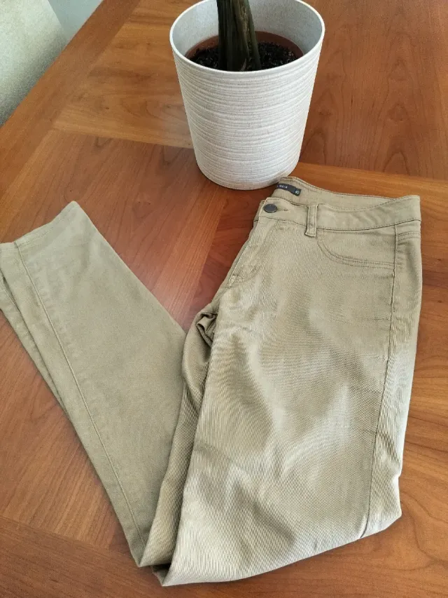 Pantalones color Camel