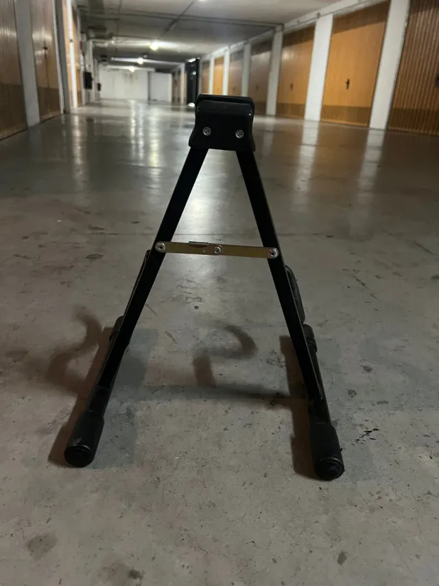 Soporte Guitarra Millenium