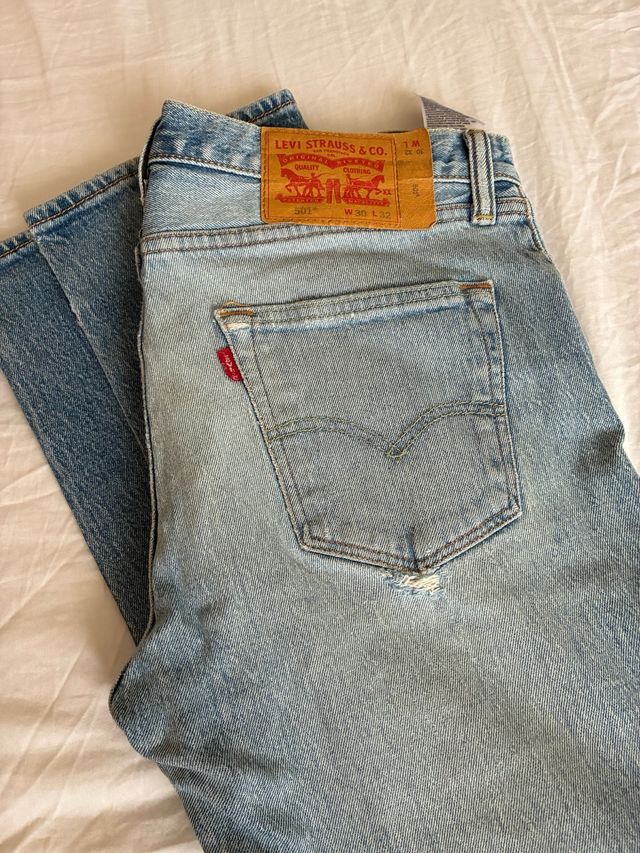 Vaqueros Levi's 501 claros W30 L32