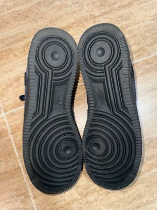 Nike Air Force 1 Talla 42 Azul Marino