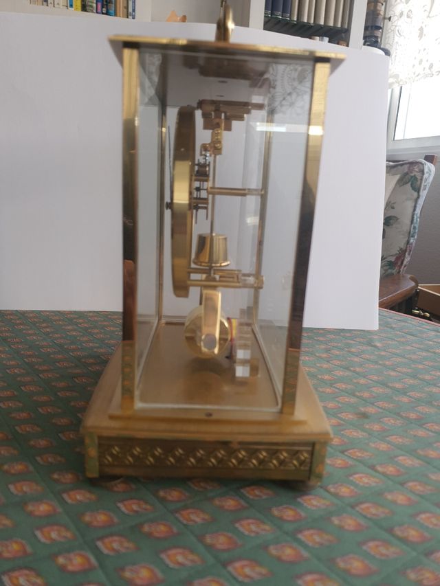 Reloj de péndulo eléctrico alemán Seth Thomas