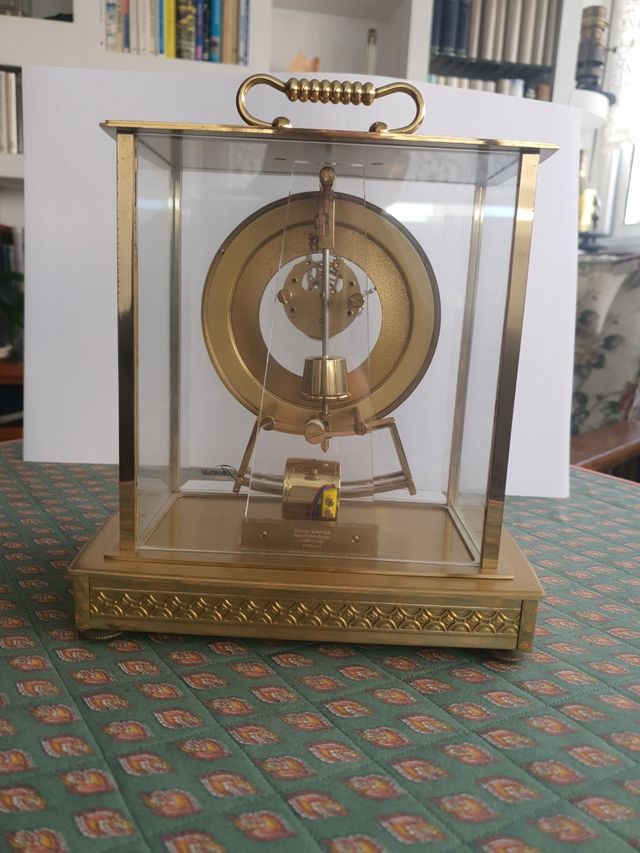 Reloj de péndulo eléctrico alemán Seth Thomas