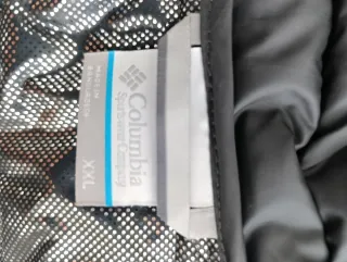 Chaqueta Columbia Negra y Gris