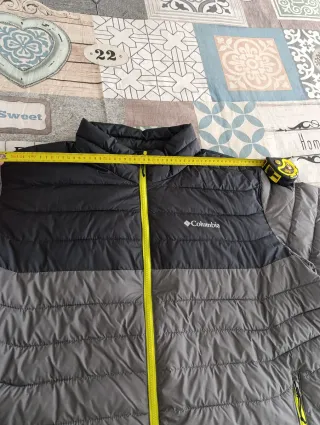 Chaqueta Columbia Negra y Gris