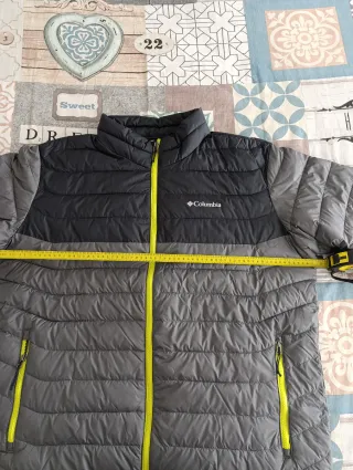 Chaqueta Columbia Negra y Gris