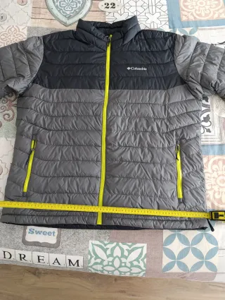 Chaqueta Columbia Negra y Gris