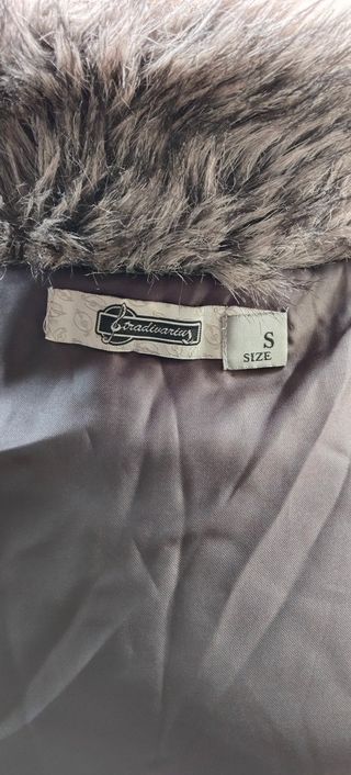 Chaleco Stradivarius pelo gris-beige T S