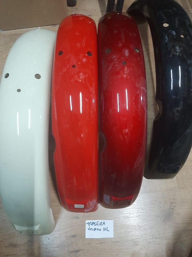 Aleta Vespinos  Beverly, ZIP, SKIPPER 1° 40€,