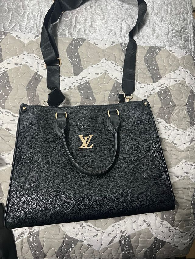Borsa elegante Louis Vuitton nera
