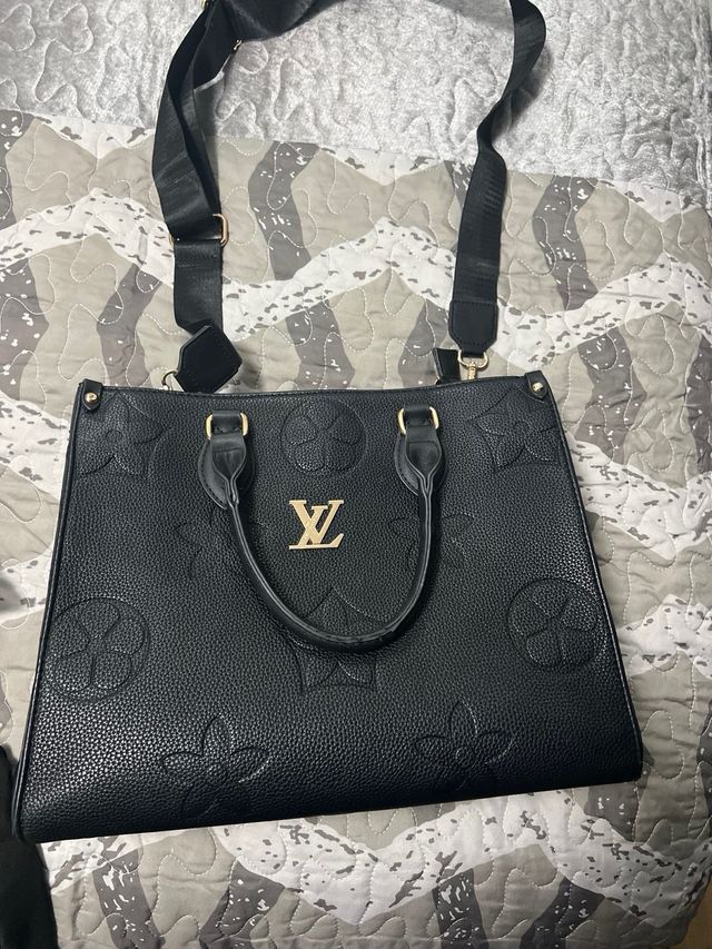 Borsa elegante Louis Vuitton nera