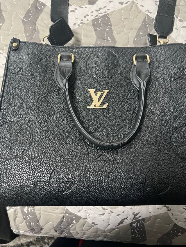 Borsa elegante Louis Vuitton nera