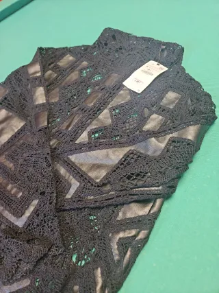 Zara Camiseta Negra Encaje Talla S