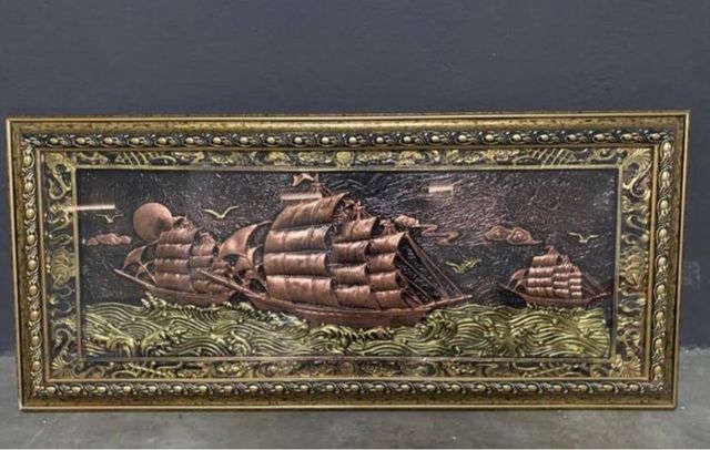 Cuadro de barcos en metal y madera