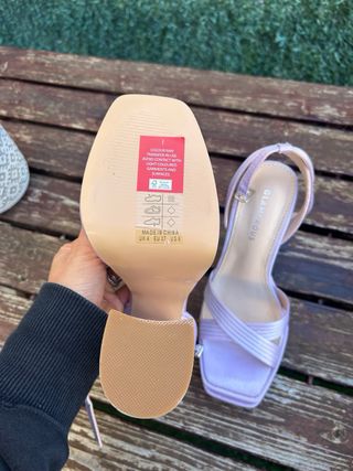 Zapatos de tacón morados talla 37