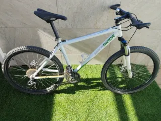 Bicicleta Rockrider Blanca