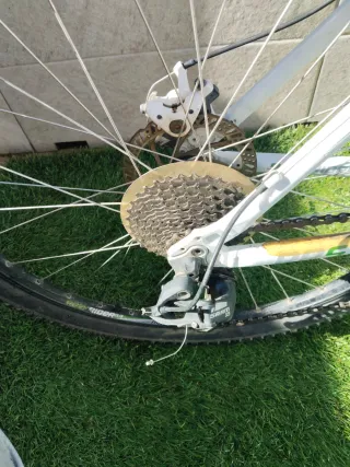 Bicicleta Rockrider Blanca